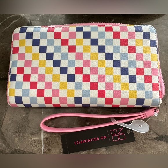 No Boundaries Women's Zip Around Wristlet Wallet - Picture 6 of 7